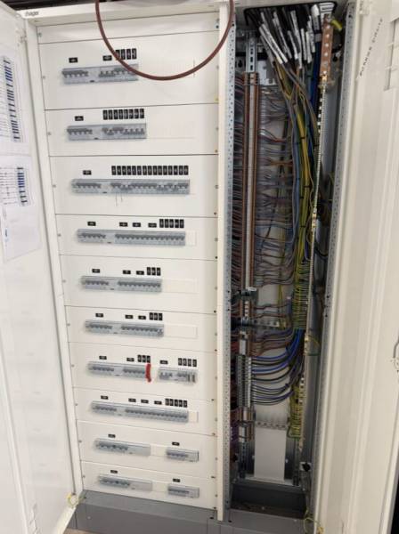 Bureau d'études Elec présent chez notre client Cornus